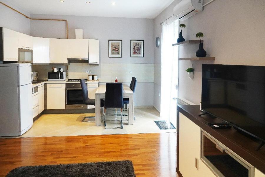Apartman Gundulic فينكوفسي المظهر الخارجي الصورة