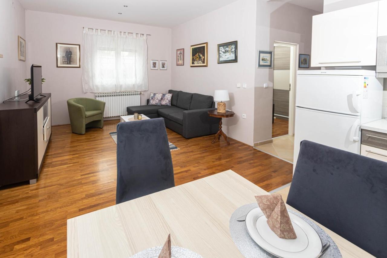 Apartman Gundulic فينكوفسي المظهر الخارجي الصورة