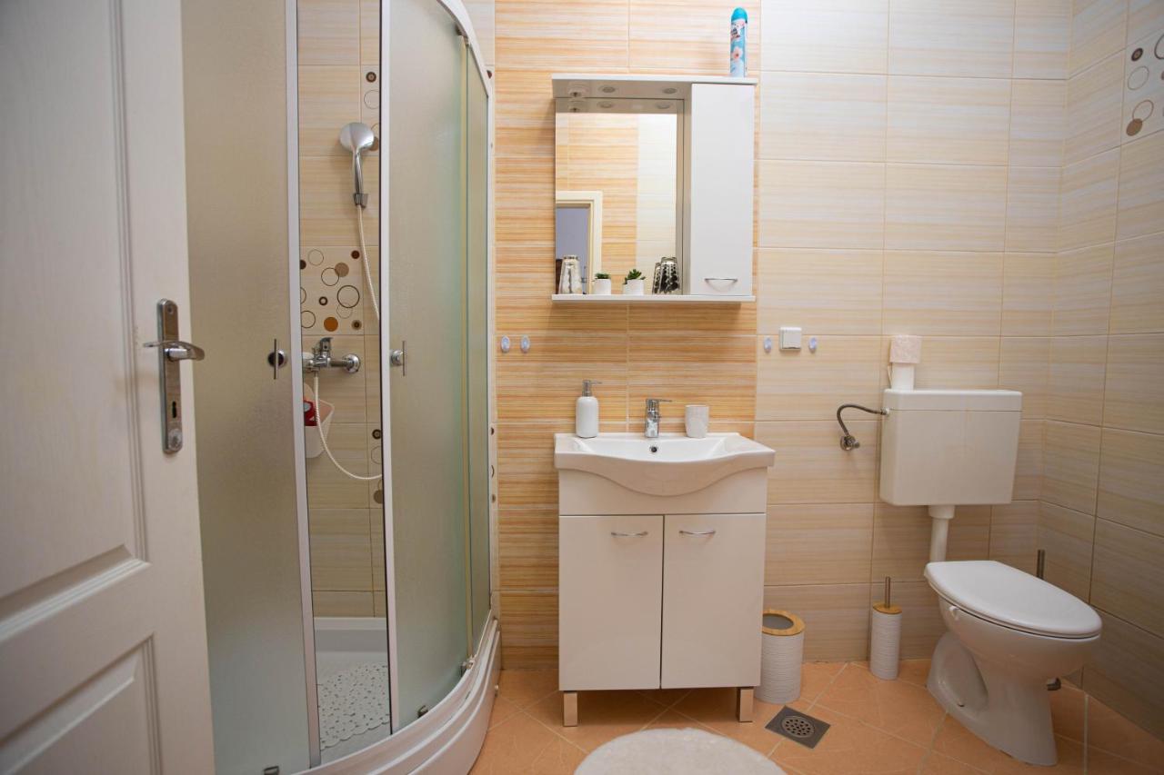 Apartman Gundulic فينكوفسي المظهر الخارجي الصورة